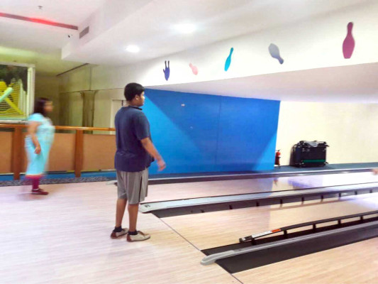 Bowling-alley-4